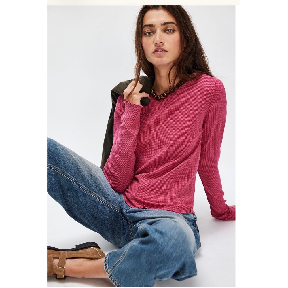 Free People  Easy Does It Long Sleeve Tee Raspberry Pink Large New NWT Waffle
